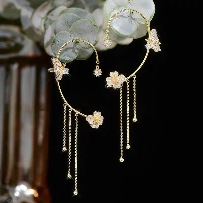 Pendientes sencillos con motivos de mariposas, flores y borlas: elegantes y cómodos, sin necesidad de perforarse las orejas