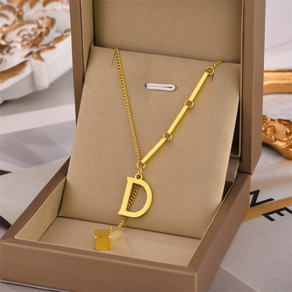 MILENA™ | COLLAR LETRA