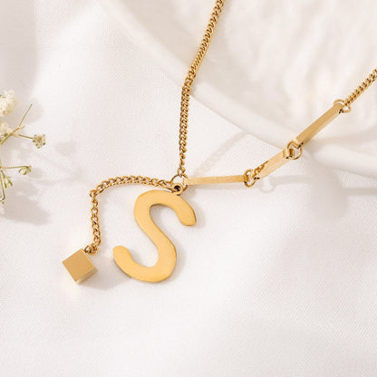 MILENA™ | COLLAR LETRA