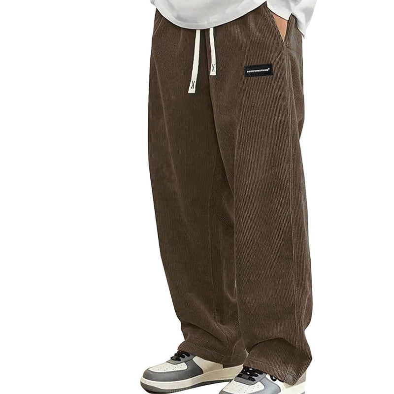 Pantalones de hombre con corte holgado, cordón y bolsillos