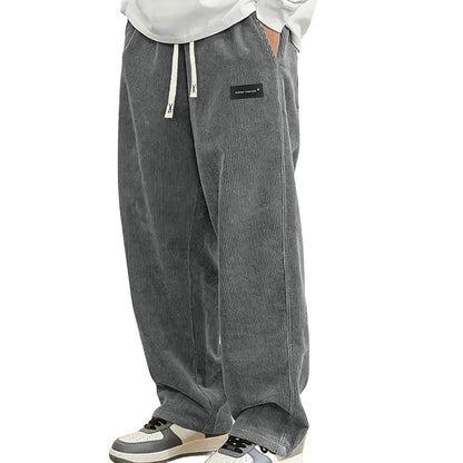 Pantalones de hombre con corte holgado, cordón y bolsillos