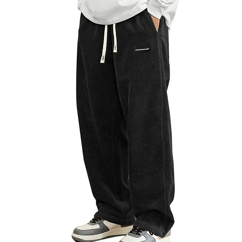 Pantalones de hombre con corte holgado, cordón y bolsillos