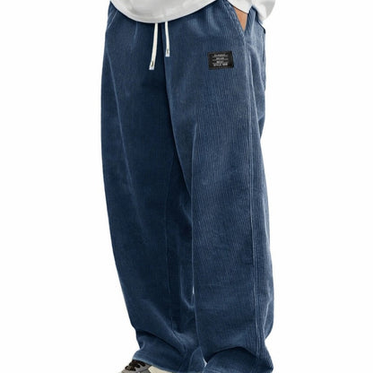 Pantalones de hombre con corte holgado, cordón y bolsillos